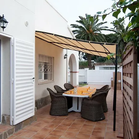 Casa 2 Dormitorios A Pie Del Mar Con Su Jardin Y Parking *