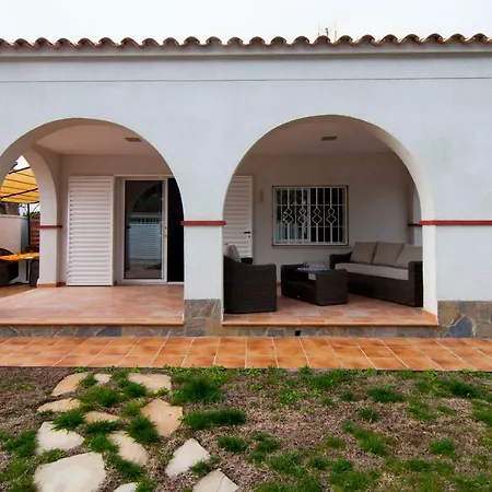 Casa 2 Dormitorios A Pie Del Mar Con Su Jardin Y Parking Holiday home *