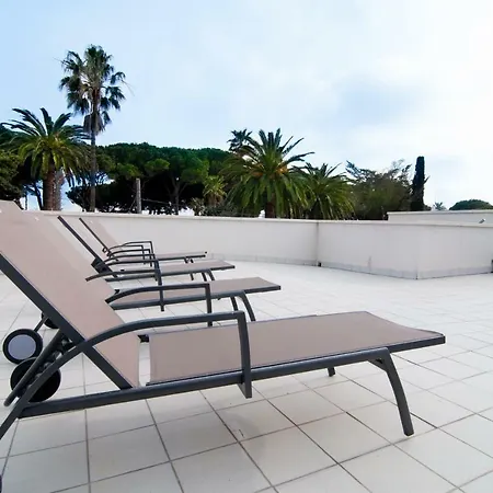 Casa 2 Dormitorios A Pie Del Mar Con Su Jardin Y Parking Cambrils